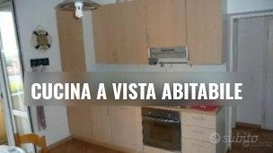 ANZIO TRILOCALE ARREDATO CON BALCONe