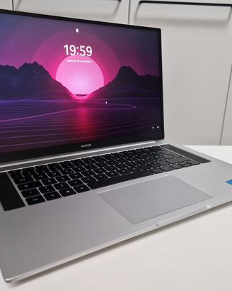 HONOR MagicBook Pro