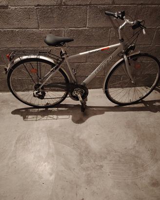 vend scambi con bici da donna 