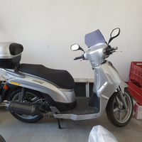Scooter km 5000 circa sempre tenuto in garage
