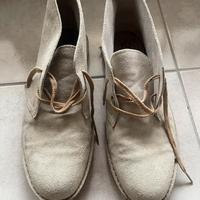 Scarpe in camoscio  Cucai