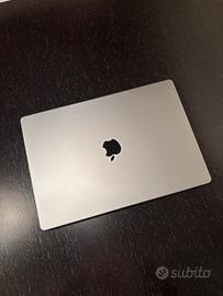 MacBook Pro 16” 2021 M1 Max / 32 Gb RAM - 1 Tb SSD