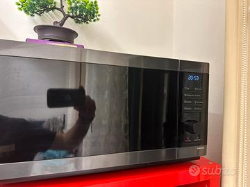 Furno a microonde Samsung con grill friggitrice