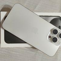 iPhone 15 Pro Max - 256GB