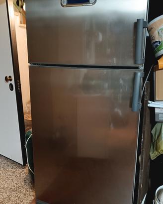 Frigorifero congelatore Whirlpool 