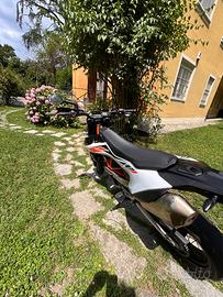 Ktm 690 Smc R