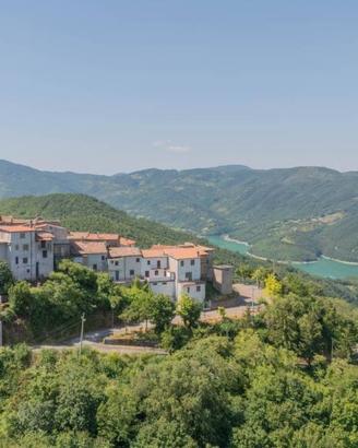Appartamento di 144 m² con più di 5 locali a Ascre