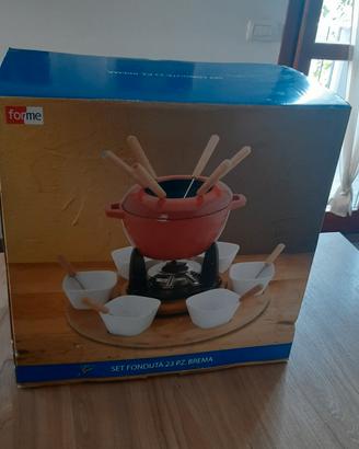 set fonduta 23 pezzi Brema NUOVO