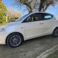 Lancia Ypsilon 1.3 MJT 16V 95 CV 5 porte S&S Gold