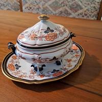 Zuppiera in porcellana vintage