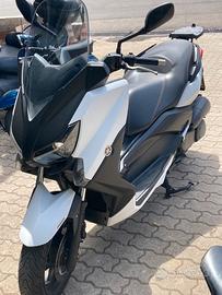X max 250 abs