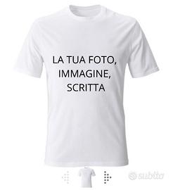 Compra la tua maglietta personalizzabile!