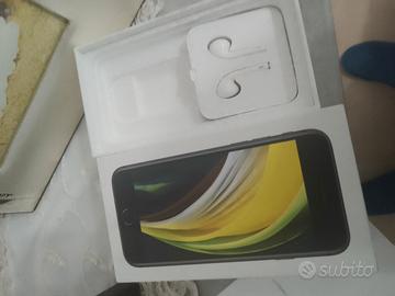 IPhone se 2020 64 GB leggi 
