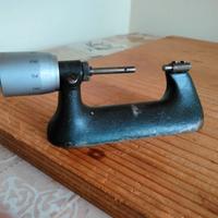 Antico micrometro da officina vintage