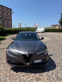 Alfa Romeo Stelvio 2.2 Turbodiesel 190 CV anno 202