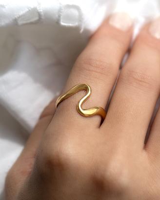 Anello regolabile dorato donna onda 