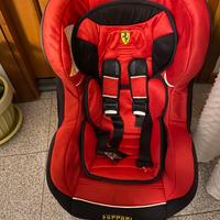 Seggiolino Ferrari reclinabile