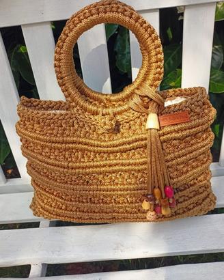 Borsetta in macramè marrone dorato
