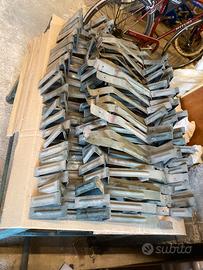 88 Ganci fermaneve in rame