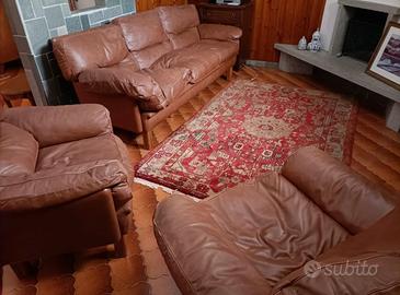 Divani in pelle FRAU