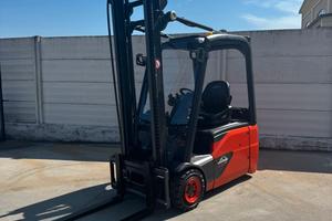 CARRELLO ELEVATORE LINDE E 16