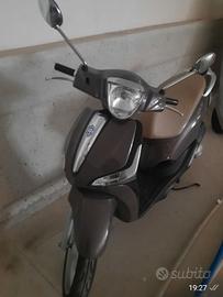 Piaggio Beverly 50cc 4 tempi