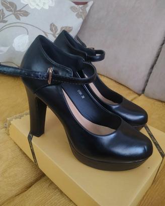 Scarpe nere tacco e Plateau