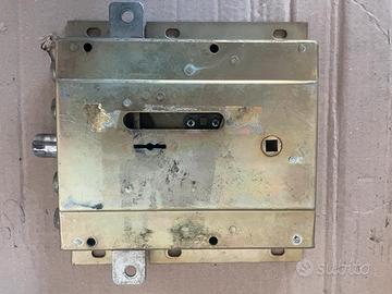 Serratura di sicurezza Yale Beta apertura SX