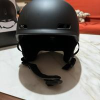 Casco snowboard anon