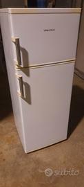 frigorifero bianco funzionante 