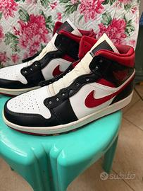 Jordan 1 mid Gym Red