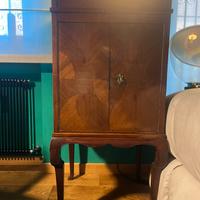 Mobile bar art deco