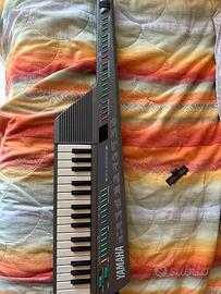 Yamaha SHS-10 Keytar Anni '80 Synth Tastiera MIDI