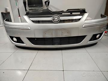 Paraurti anteriore Opel Corsa C