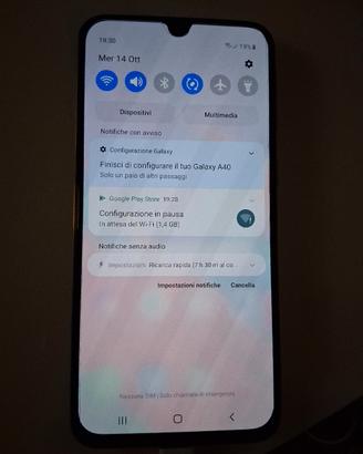 Samsung a40