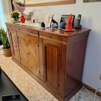 CREDENZA CON INSERTI SOFFITTI VENEZIANI 