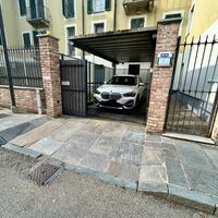 Posto auto coperto