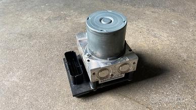 Centralina ABS Bmw X1 E84 del 2013 (6791272-01)