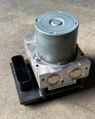 Centralina ABS Bmw X1 E84 del 2013 (6791272-01)