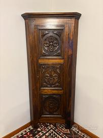 Angoliera in  noce massello