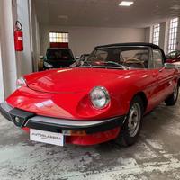 Alfa Romeo Spider Duetto "Aerodinamica" 2.0 Velo