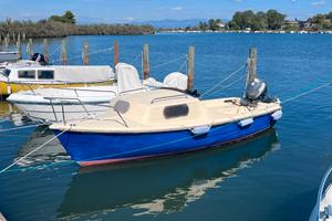 Pilotina Tripesce autovuotante con Yamaha 9.9 4 T 