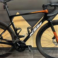 KTM revelator