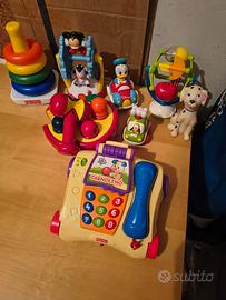 Giochi per neonati e bambini piccoli 