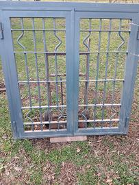 grata in ferro a 2 ante