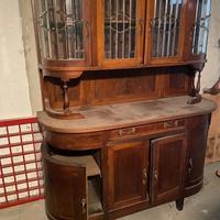 Mobile con vetrine inizio ‘900
