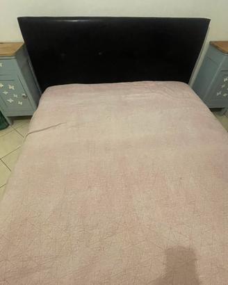 Letto contenitore matrimoniale