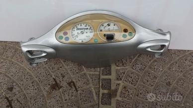 CARENA MANUBRIO CRUSCOTTO vespa 125 et4