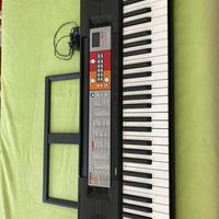 Tastiera Yamaha PSR F50
