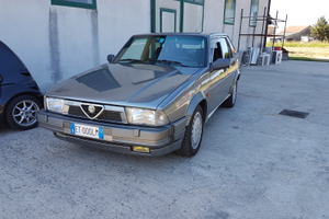 Alfa 75 3.0 V6 America